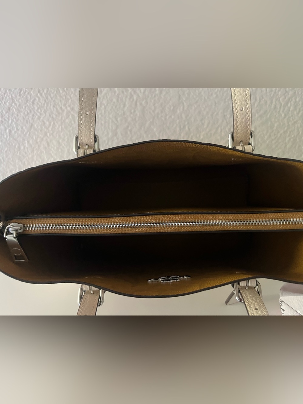 COACH Mollie Tote Bag 25 - Picture 9 of 15